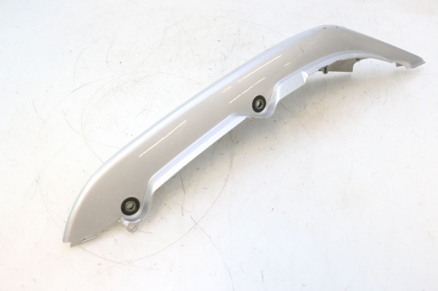photo de REAR LEFT PANEL KAWASAKI ER-6 ER6 N 650 (2005 - 2009) - Technical close-up