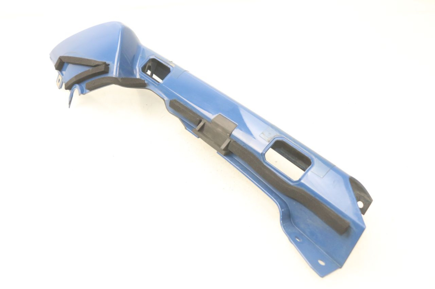 photo de REAR LEFT PANEL YAMAHA FJR ABS 1300 (2006 - 2012) - Technical close-up