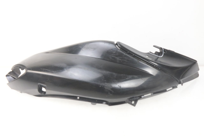photo de REAR LEFT PANEL PIAGGIO FLY 2T 50 (2004 - 2017) - Zoom on usage condition