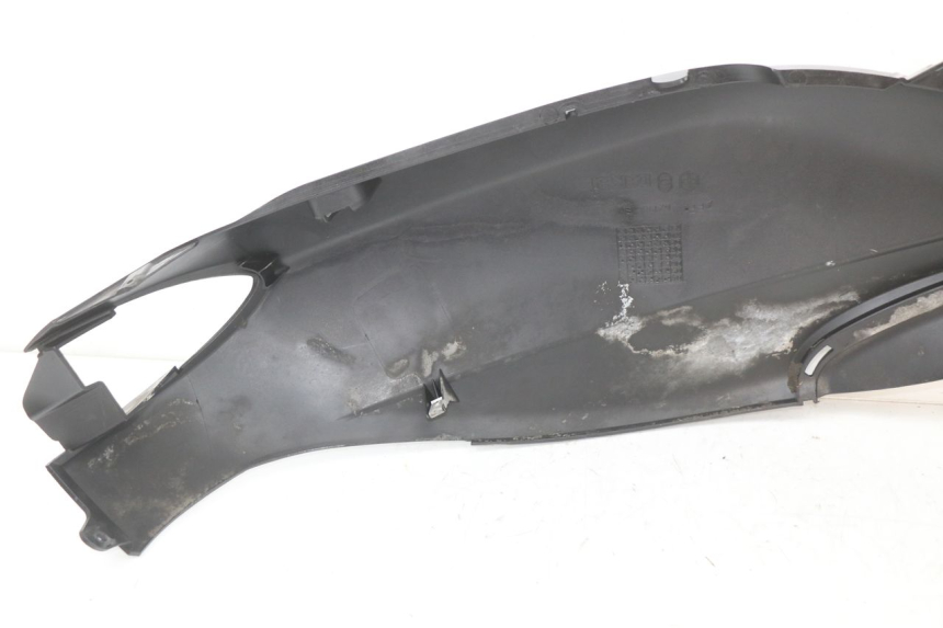 photo de REAR LEFT PANEL PIAGGIO FLY 2T 50 (2004 - 2017) - Technical close-up