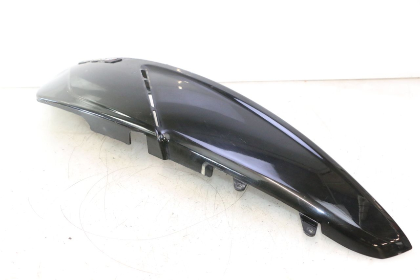 photo de REAR LEFT PANEL GILERA GP 800 (2007 - 2013) - Checked used part