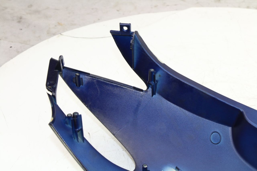 photo de REAR LEFT PANEL KYMCO GRAND DINK 125 (2008 - 2014) - Alternative perspective