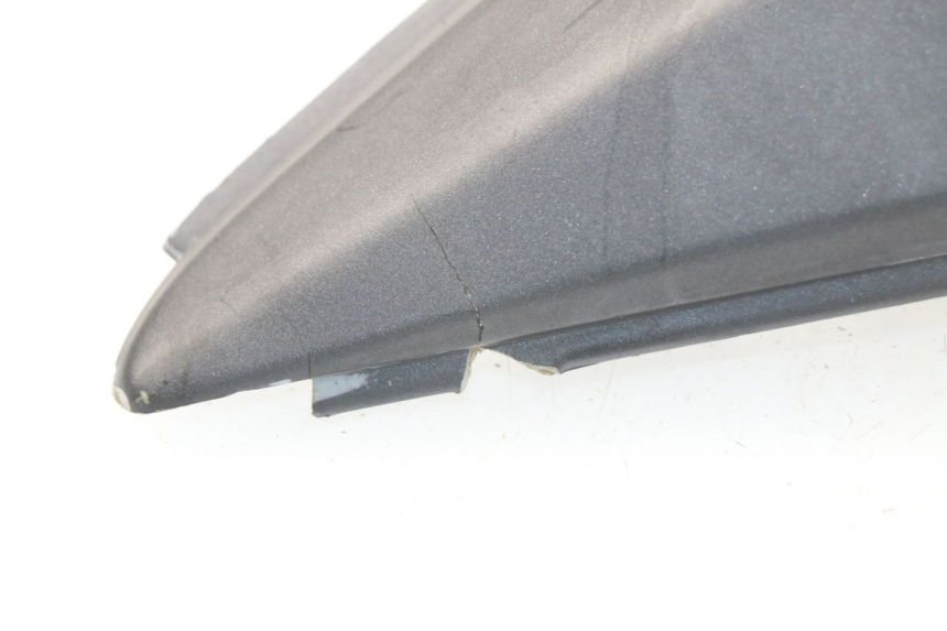 photo de REAR LEFT PANEL SYM GTS EVO 125 (2009 - 2013) - Markings and original references