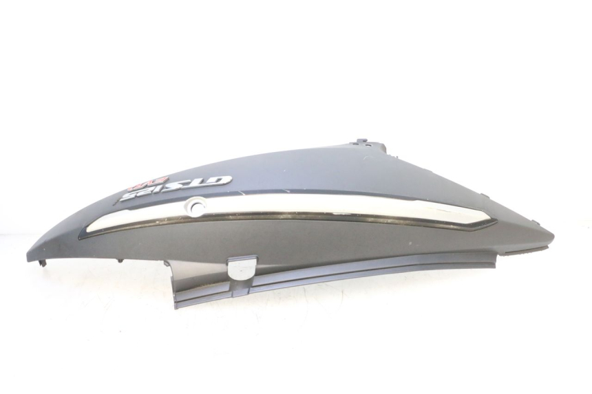 photo de REAR LEFT PANEL SYM GTS EVO 125 (2009 - 2013) - Surface and material condition