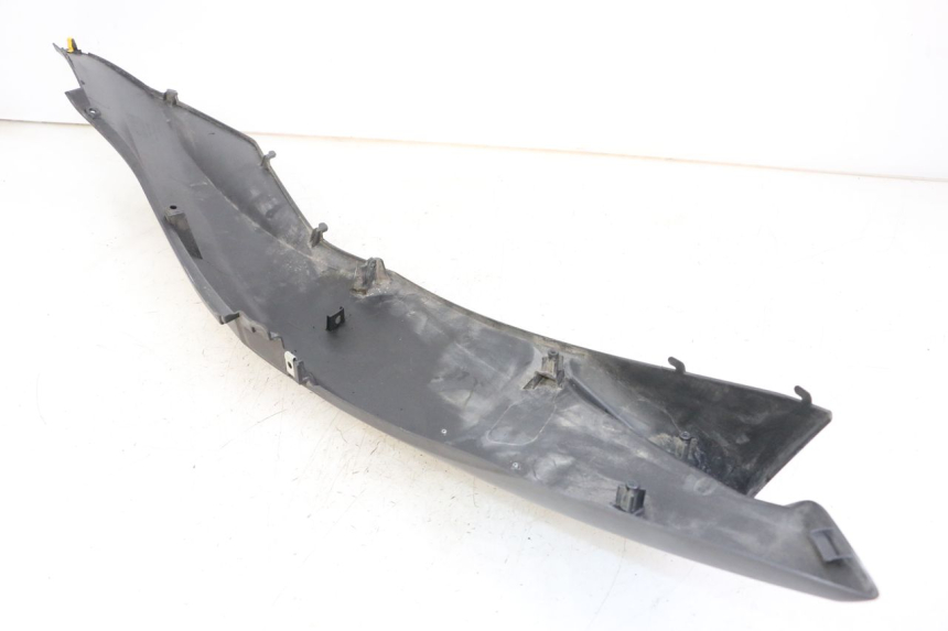 photo de REAR LEFT PANEL HONDA PCX (JF57/JF64) 125 (2014 - 2018) - Component detail