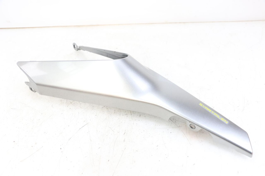 photo de REAR LEFT PANEL HUSQVARNA SVARTPILEN 401 (2018 - 2023) - Product overview