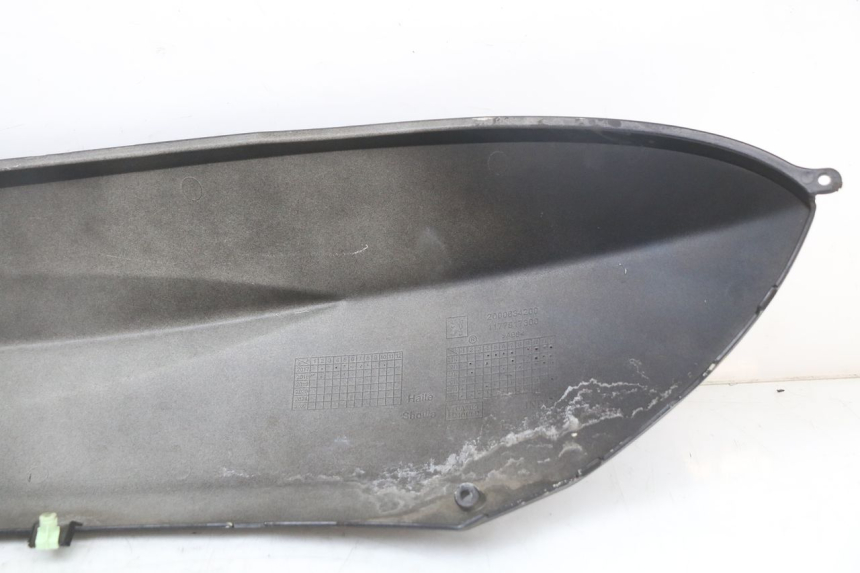 photo de LEFT REAR SIDE PANEL PEUGEOT KISBEE 4T 50 (2018 - 2022) - Fixing points details