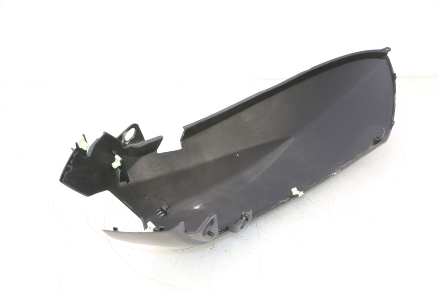 photo de REAR LEFT PANEL PEUGEOT KISBEE 4T 50 (2023 - 2026) - Alternative perspective
