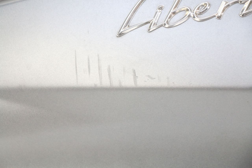 photo de LEFT REAR SIDE PIAGGIO LIBERTY IGET 4T 50 (2015 - 2020) - Surface and material condition