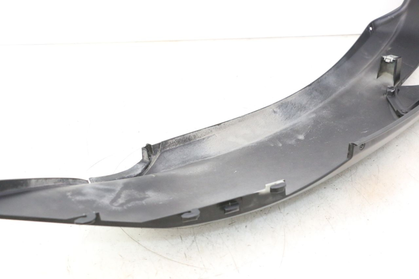photo de REAR LEFT PANEL PIAGGIO MP3 500 (2016 - 2018) - Distinctive features