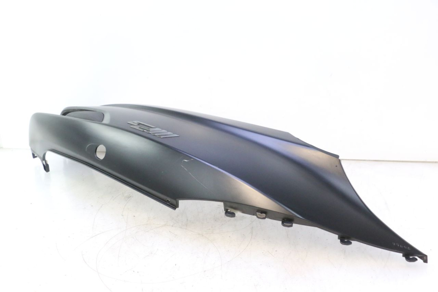 photo de REAR LEFT PANEL PIAGGIO MP3 500 (2016 - 2018) - Fixing points details
