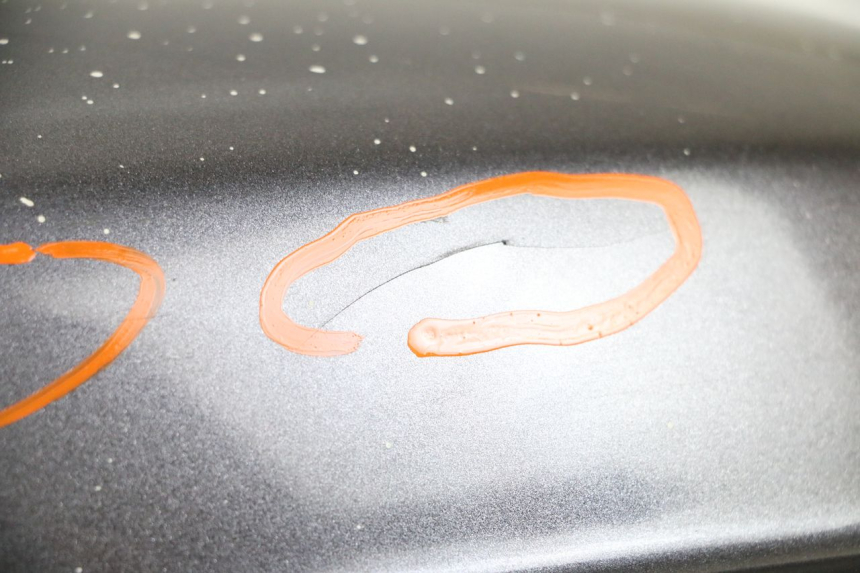 photo de REAR LEFT PANEL YAMAHA NEO'S NEOS 2T 50 (1998 - 2007) - Fixing points details