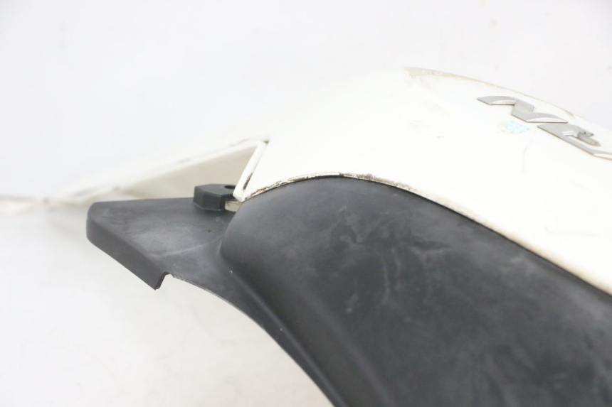 photo de LEFT REAR SIDE PANEL GILERA NEXUS 125 (2009 - 2013) - Alternative perspective