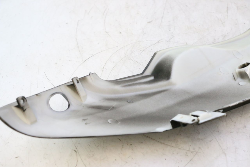 photo de REAR LEFT PANEL TNT MOTOR ROMA 12' 2T 50 (2007 - 2018) - Technical close-up