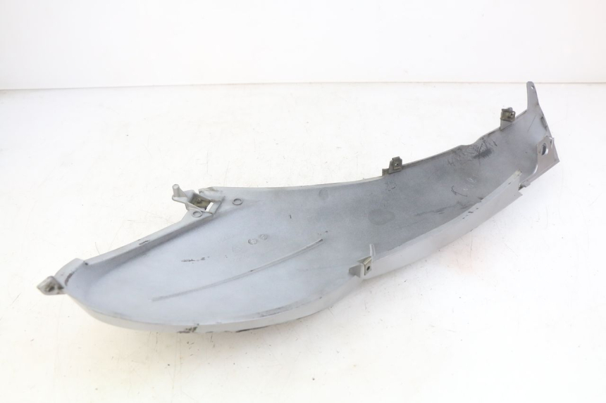 photo de LEFT REAR SIDE PANEL APRILIA SCARABEO LIGHT 125 (2007 - 2011) - Component detail
