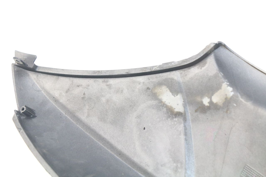 photo de REAR LEFT PANEL MBK SKYLINER 125 (2004 - 2007) - Zoom on usage condition
