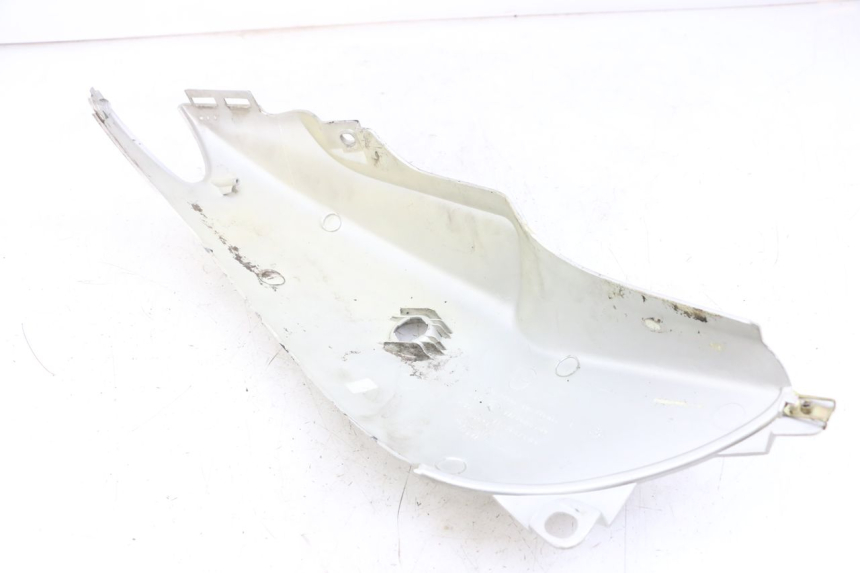 photo de LEFT REAR SIDE PANEL PEUGEOT SPEEDFIGHT 100 (1997 - 2007) - Zoom on usage condition
