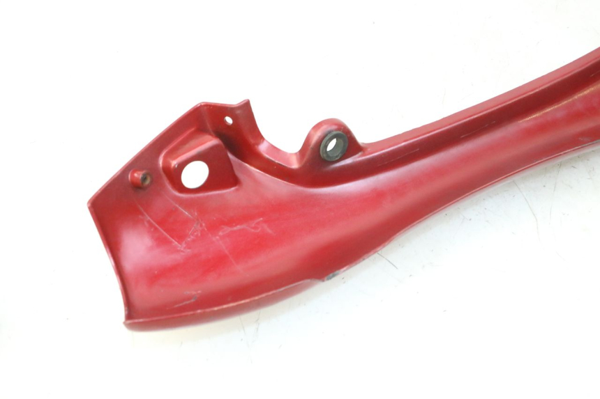 photo de REAR LEFT PANEL TRIUMPH SPRINT 900 (1995 - 1998) - Fixing points details