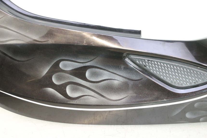 photo de REAR LEFT PANEL CAN-AM SPYDER RS 1000 (2008 - 2012) - Zoom on usage condition