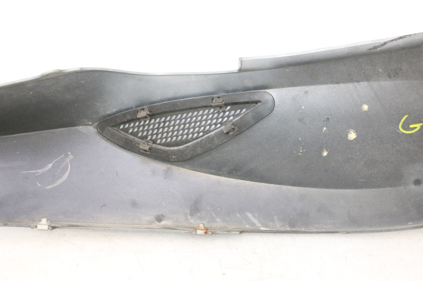 photo de REAR LEFT PANEL CAN-AM SPYDER RS 1000 (2008 - 2012) - Checked used part
