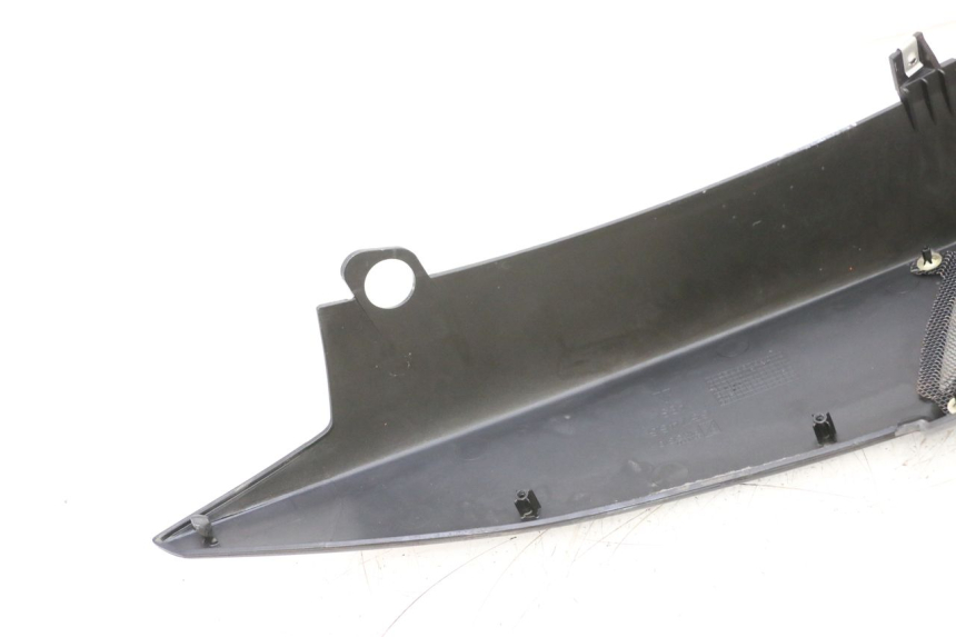 photo de REAR LEFT PANEL APRILIA SR MOTARD 50 (2012 - 2018) - Checked used part