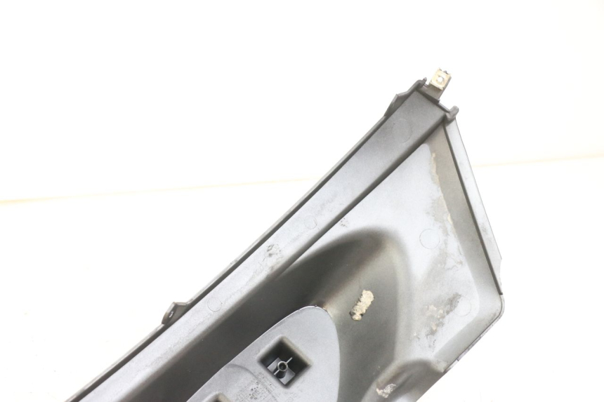 photo de LEFT REAR SIDE PANEL MBK STUNT NAKED 50 (2004 - 2018) - Product overview