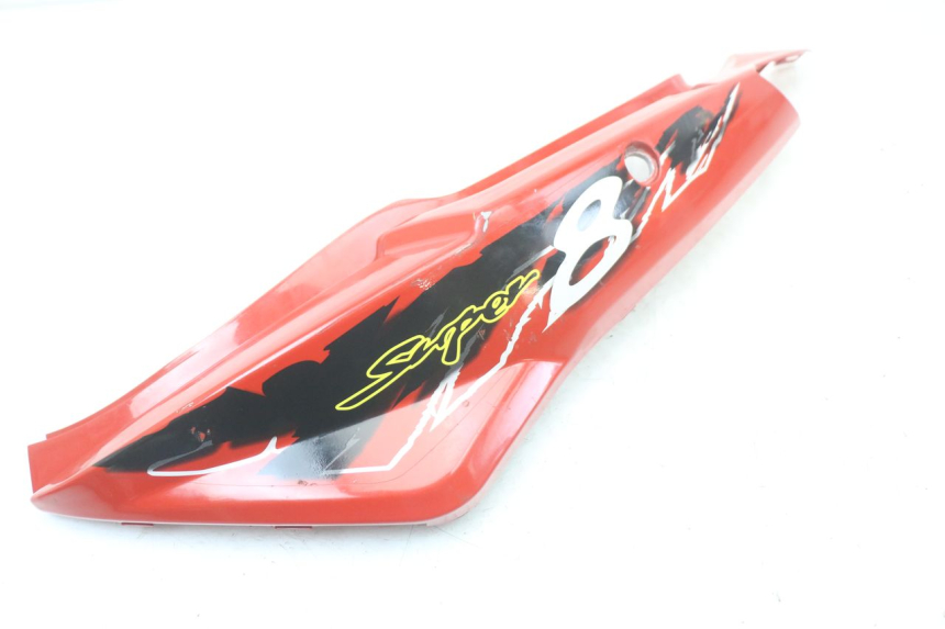 photo de REAR LEFT PANEL KYMCO SUPER 8 125 (2008 - 2015) - Component detail