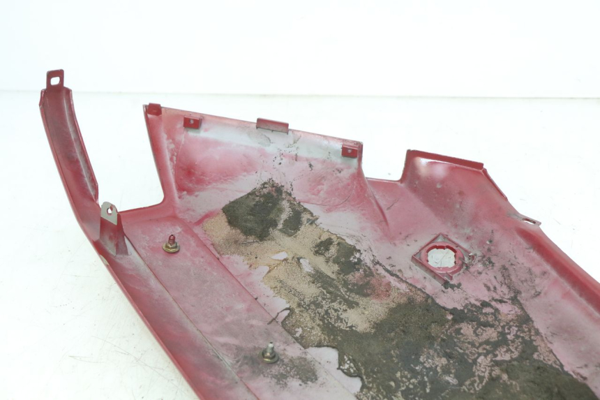 photo de LEFT REAR SIDE PANEL PEUGEOT SV 125 (1991 - 1994) - Alternative perspective