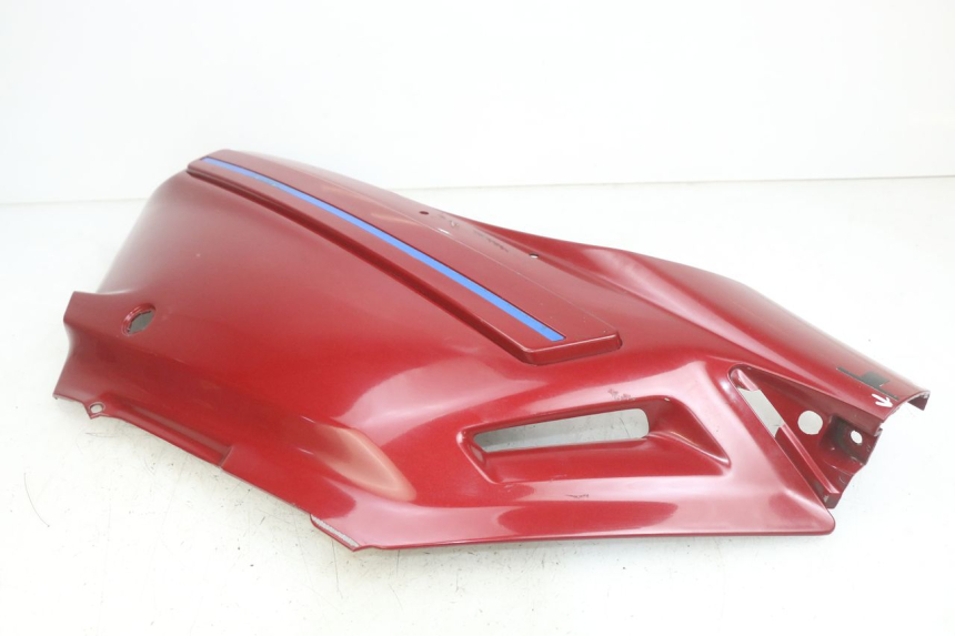 photo de LEFT REAR SIDE PANEL PEUGEOT SV 125 (1991 - 1994) - Fixing points details