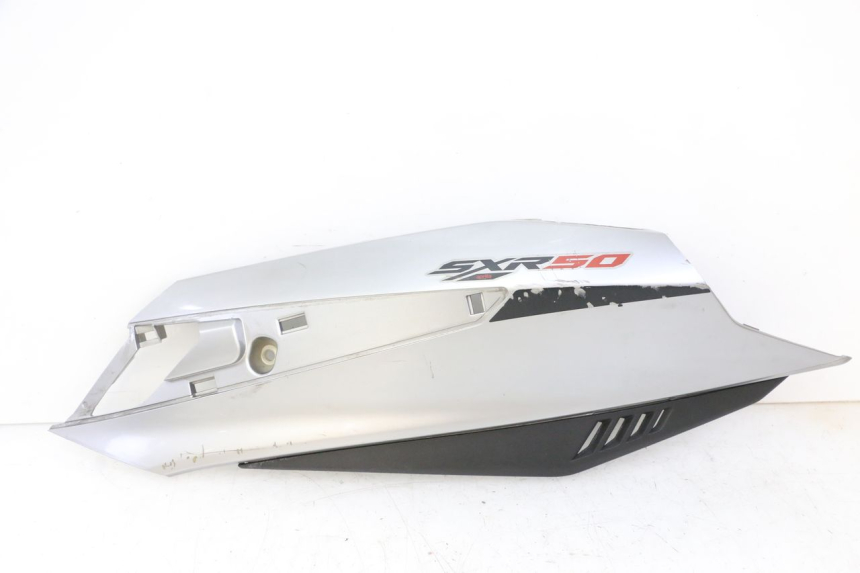 photo de LEFT REAR SIDE PANEL APRILIA SXR 50 (2021 - 2023) - Main view
