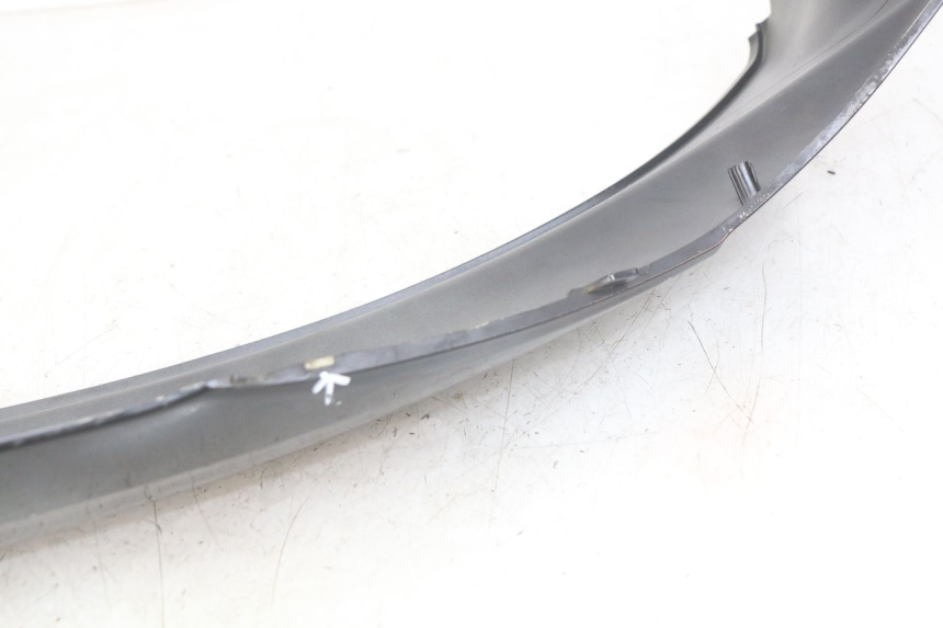 photo de LEFT REAR SIDE PANEL SYM SYMPHONY 125 (2009 - 2015) - Technical close-up