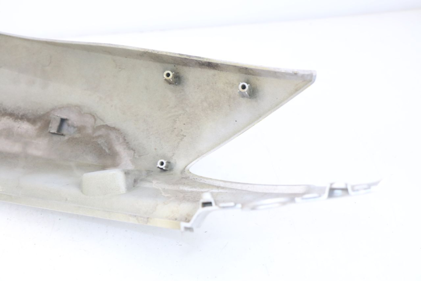 photo de REAR LEFT PANEL SYM SYMPHONY 50 (2009 - 2015) - Component detail