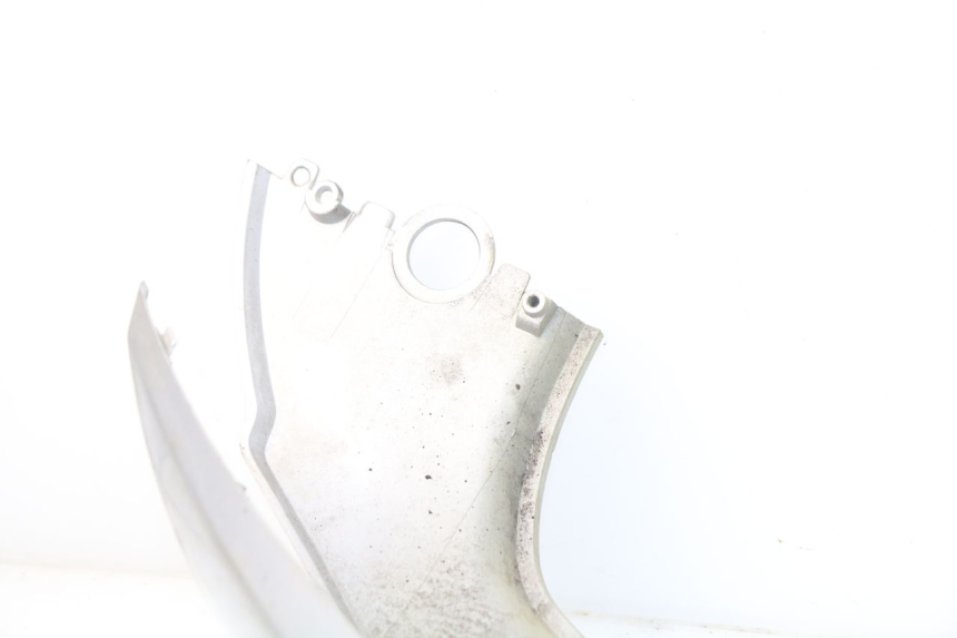 photo de REAR LEFT PANEL SYM SYMPHONY 50 (2009 - 2015) - Surface and material condition