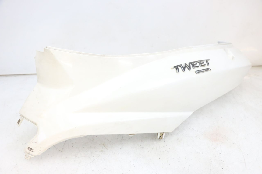 photo de REAR LEFT PANEL PEUGEOT TWEET PRO EFI 4T 50 (2021 - 2022) - High-resolution close-up