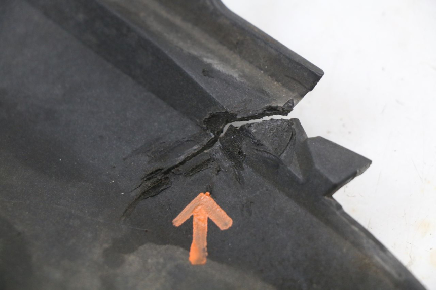 photo de REAR LEFT PANEL SUZUKI UH BURGMAN 125 (2002 - 2006) - Additional view of the item