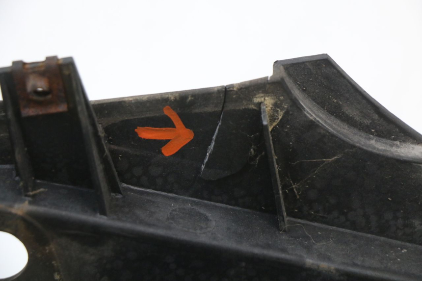 photo de REAR LEFT PANEL SUZUKI UH BURGMAN 125 (2002 - 2006) - Markings and original references