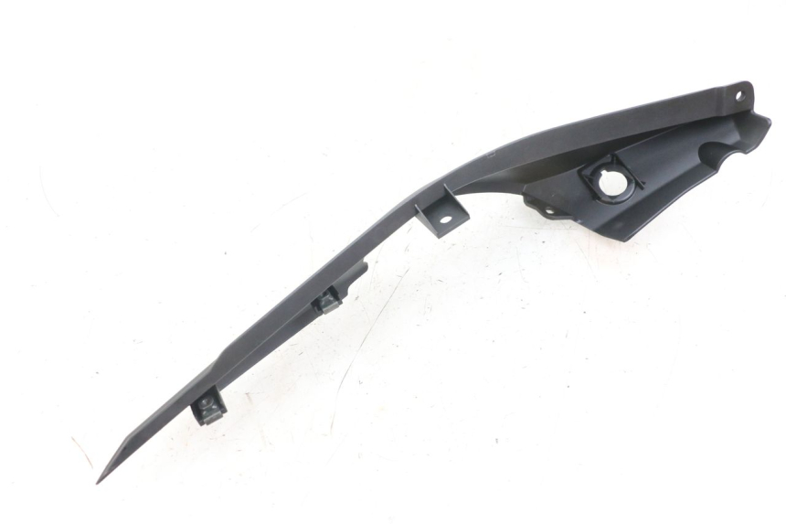 photo de LEFT REAR SIDE PANEL KAWASAKI VERSYS ABS 650 (2015 - 2018) - Alternative perspective