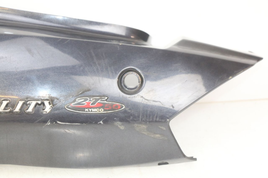 photo de LEFT REAR SIDE PANEL KYMCO VITALITY 2T 50 (2004 - 2010) - Distinctive features