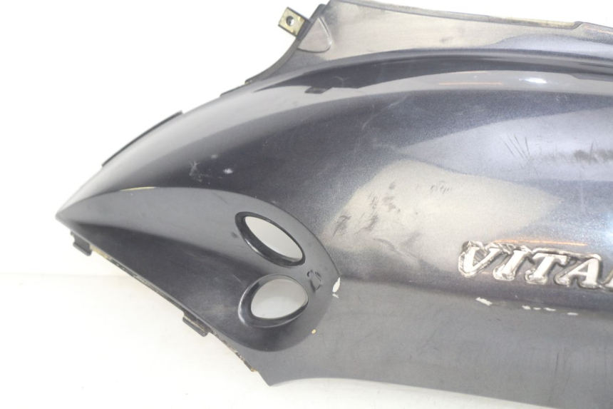 photo de LEFT REAR SIDE PANEL KYMCO VITALITY 2T 50 (2004 - 2010) - Markings and original references