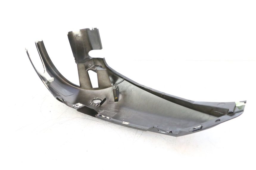 photo de REAR LEFT PANEL PEUGEOT VIVACITY 50 (1998 - 2003) - Zoom on usage condition