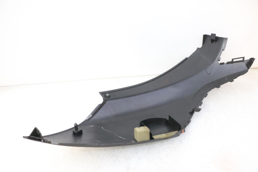 photo de REAR LEFT PANEL MBK WAAP 125 (2008 - 2013) - Technical close-up