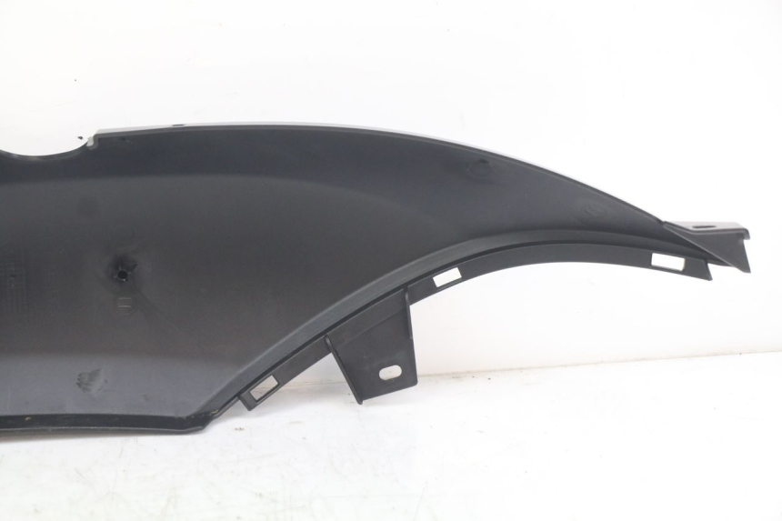 photo de REAR LEFT PANEL YAMAHA X-CITY XCITY 125 (2007 - 2013) - Alternative perspective