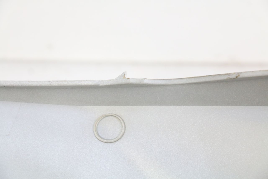 photo de LEFT REAR SIDE PANEL KYMCO X-TOWN XTOWN 125 (2016 - 2021) - Alternative perspective