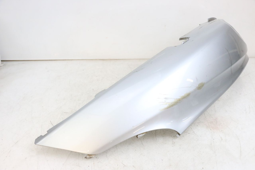 photo de REAR LEFT PANEL PIAGGIO X9 125 (2000 - 2003) - Alternative perspective