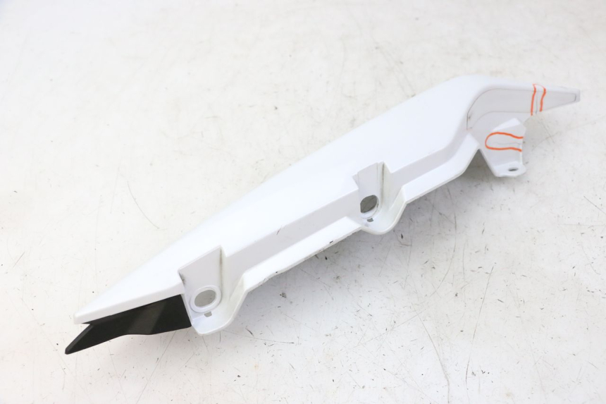 photo de REAR LEFT PANEL YAMAHA XJ6 ABS 600 (2008 - 2016) - Checked used part