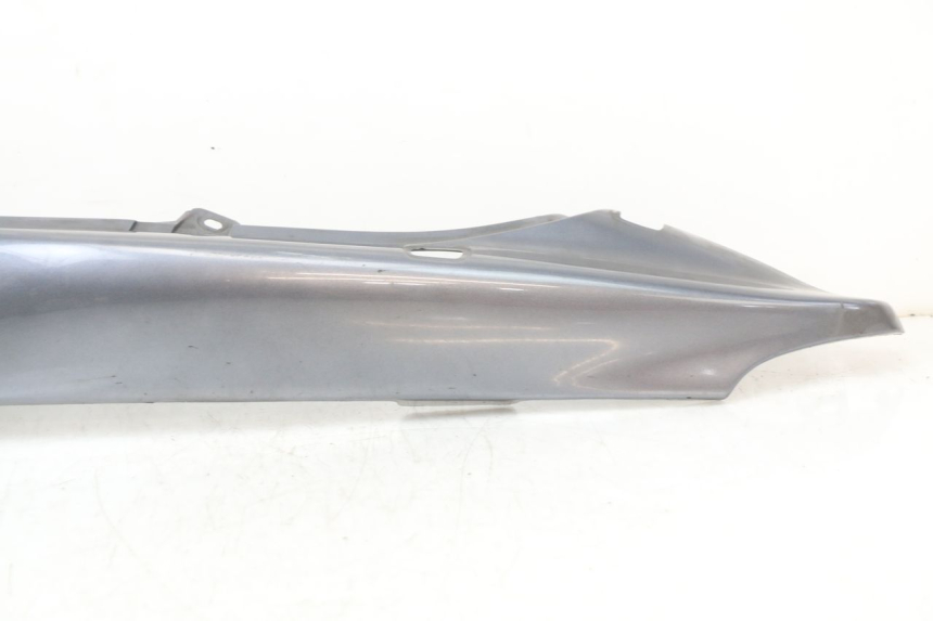 photo de REAR LEFT PANEL YAMAHA XJ600 XJ DIVERSION 600 (1992 - 1997) - Fixing points details