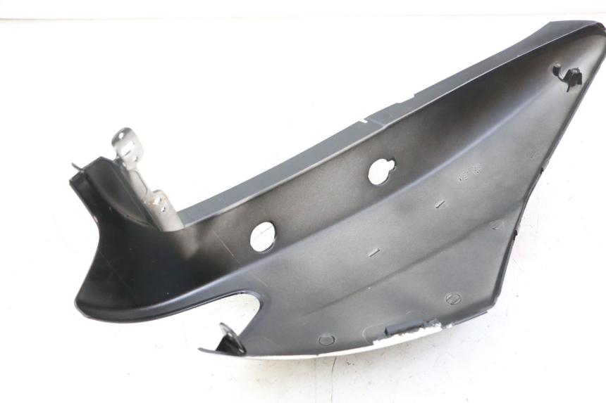 photo de REAR LEFT PANEL YAMAHA NEO'S NEOS 2T EASY 50 (2013 - 2016) - Zoom on usage condition