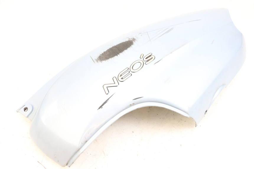 photo de REAR LEFT PANEL YAMAHA YN NEO'S 50 (1997 - 2004) - Fixing points details