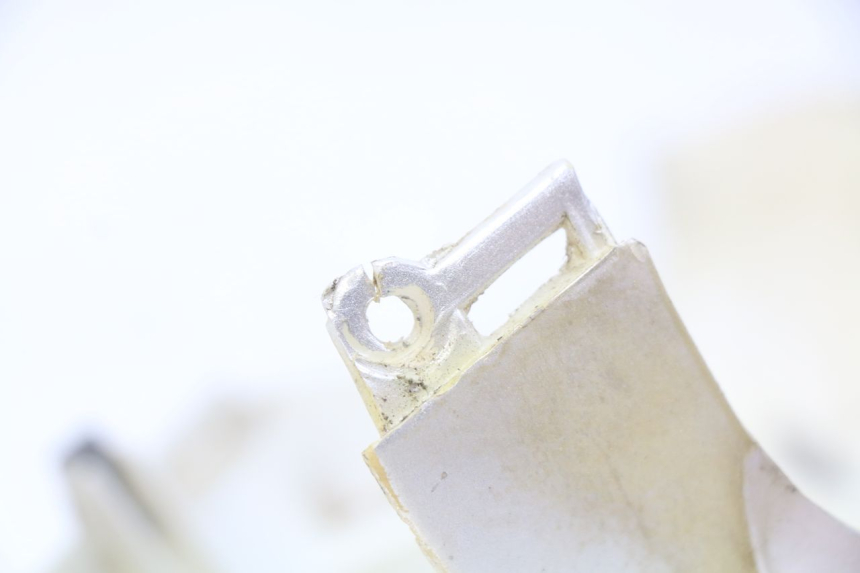 photo de LEFT REAR SIDE PANEL YIYING YY50QT-10 50 (2007 - 2022) - Component detail