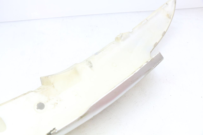 photo de LEFT REAR SIDE PANEL YIYING YY50QT-10 50 (2007 - 2022) - Technical close-up